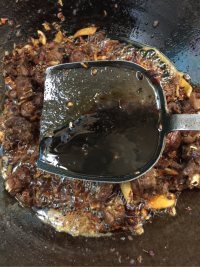 色泽鲜亮的麻辣兔肉做法图解13)