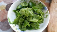 家常菜辣椒炒土豆片做法图解2)