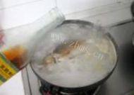 滋补的鲫鱼豆腐汤做法图解5)