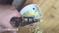 美味的粉丝蒸扇贝做法图解3)
