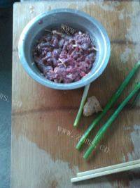 家常菜萝卜炒牛肉做法图解3)