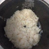 十分诱人的蒸米饭的做法图解六