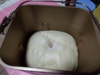 甜美蜜豆小千层面包做法图解4)