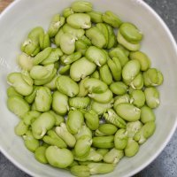 蚕豆火腿焖饭做法图解1)