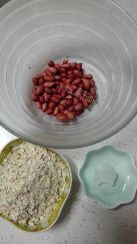 美味的花生燕麦米糊做法图解1)