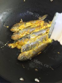家常菜红烧小黄鱼做法图解5)