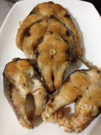 美味的香煎鱼块
