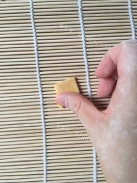 好吃的西红柿烩海螺面做法图解8)