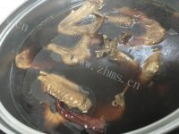 美味的卤水鸭翅做法图解4)