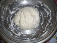 DIY豆沙卷做法图解5)