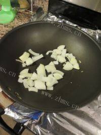 好吃的羊肉抓饭做法图解4)