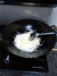 家常土豆丝做法图解8)