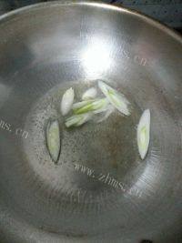 营养美食之蒜薹炒肉丝做法图解4)