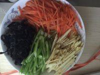 家常菜鱼香肉丝做法图解1)
