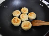 美味的门钉肉饼