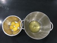 自制长颈鹿蛋糕卷做法图解1)