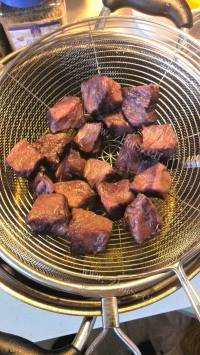 法式红酒烩牛肉做法图解7)