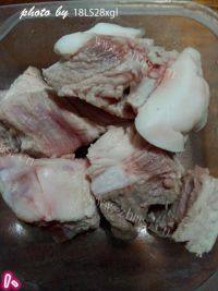 美味的豆豉蒜蓉蒸排骨做法图解1)