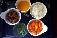 美味的捷赛私厨炒饭做法图解1)