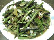 家常菜长豆角炒茄子