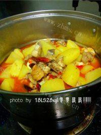 营养美食之土豆烧鸡做法图解11)