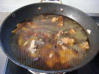 「DIY美食」萝卜焖脊骨做法图解7)