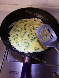 自制鸡蛋牛奶饼做法图解3)
