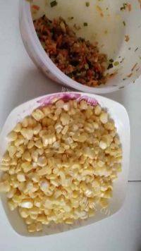 家常菜碎肉玉米做法图解1)