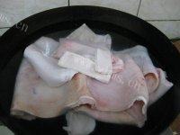 在家做的肉皮冻做法图解1)