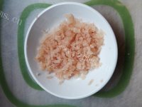 美味的干贝鸡肉粥做法图解2)