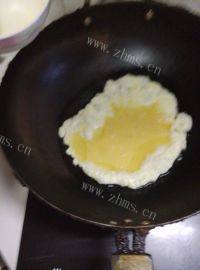 自己做的腊肠鸡蛋炒饭做法图解5)