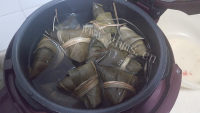 美味的发豆瘦肉粽做法图解9)