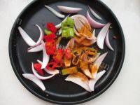 鲜美的咖喱花蛤的做法图解四