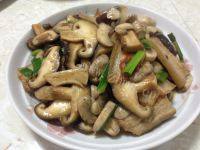 家常菜炒双菇
