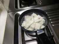 家常菜红烧豆腐做法图解2)