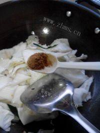 开胃的酸辣白菜做法图解5)