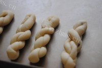 香甜可口的麻花做法图解8)