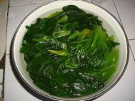 口感极佳的牛肉丸菠菜汤做法图解7)