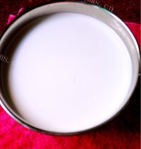 自制原味酸奶做法图解4)