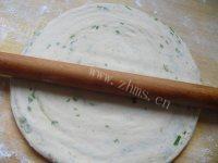 「DIY美食」葱花油饼做法图解5)