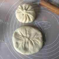 简单版猪肉白菜馅饼做法图解4)