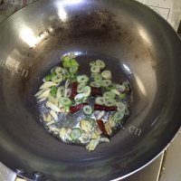 风味美食卤肉豆芽菜做法图解3)