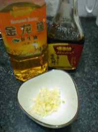家常菜蒜蓉菠菜做法图解3)