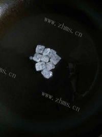 美味的香煎鸡翅做法图解2)