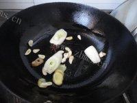 家常鲶鱼炖豆腐做法图解6)