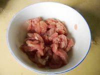 家常菜扁豆炒肉丝做法图解3)