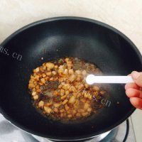 好吃的双蔬焖饭做法图解8)
