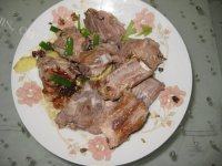 蒜蓉排骨做法图解7)