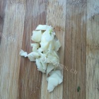 家常菜芦笋炒肉做法图解4)