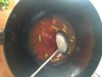 可口的番茄蛋花汤做法图解4)